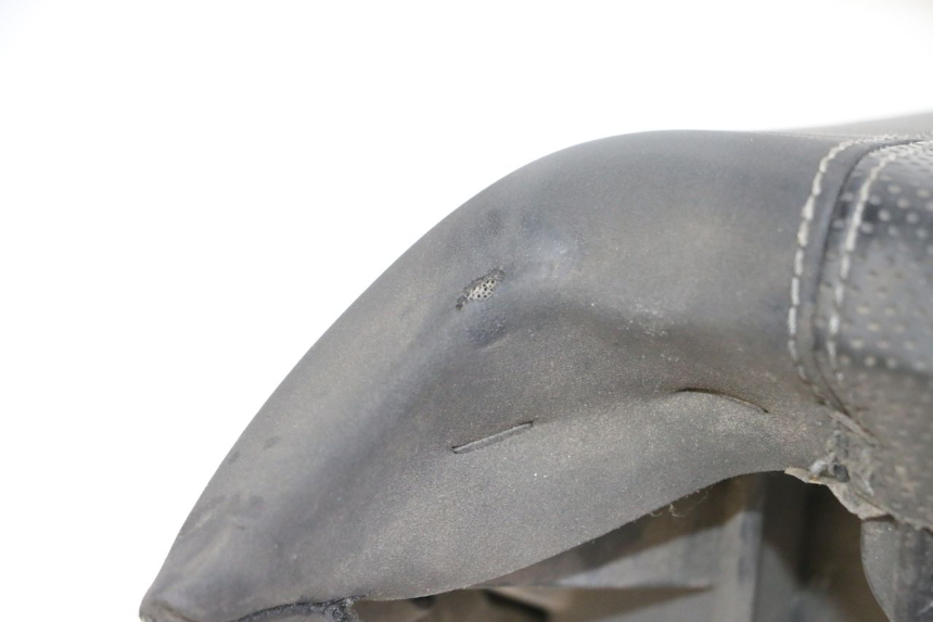 photo de SELLE PEUGEOT SATELIS 125 (2013 - 2018)