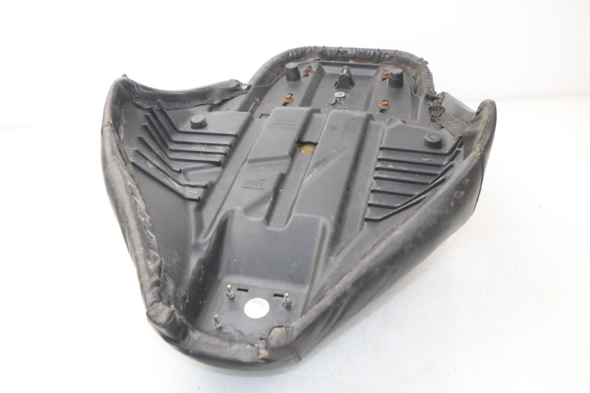 photo de SELLE APRILIA SCARABEO GT 125 (1999 - 2007)