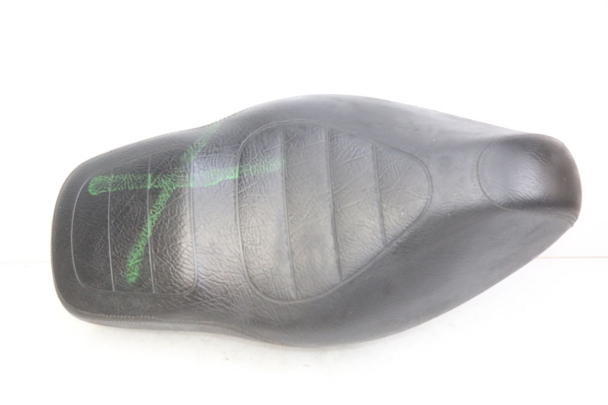 photo de SELLE APRILIA SCARABEO 100 (2003 - 2012)