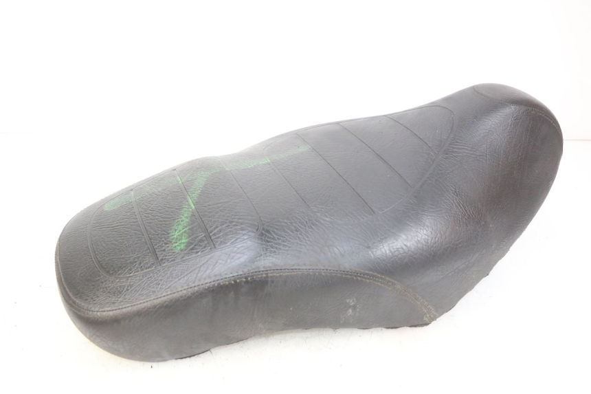 photo de SELLE APRILIA SCARABEO 100 (2003 - 2012)