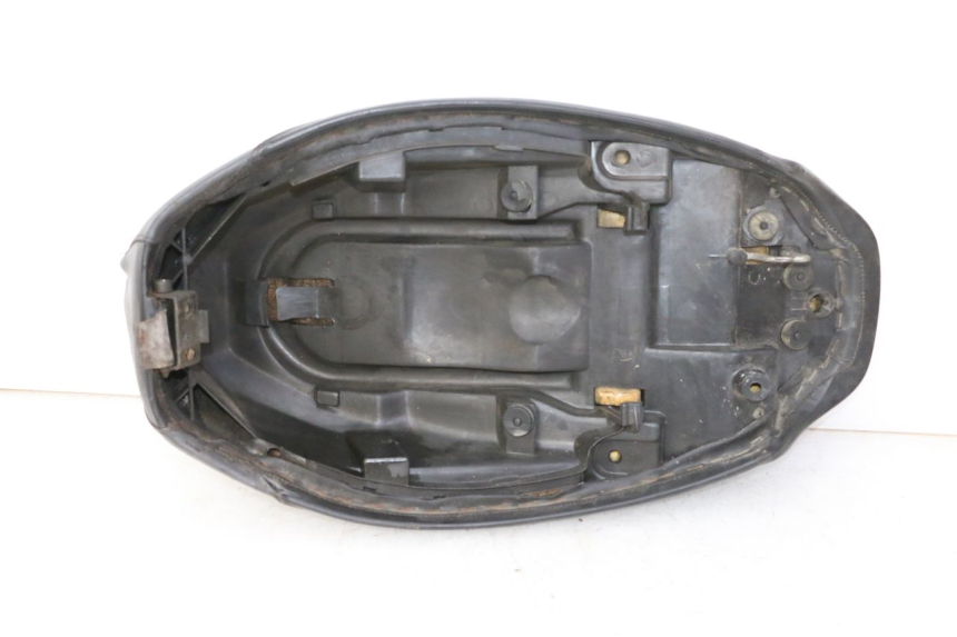 photo de SELLE PEUGEOT SPEEDAKE 50 (1995 - 1997)