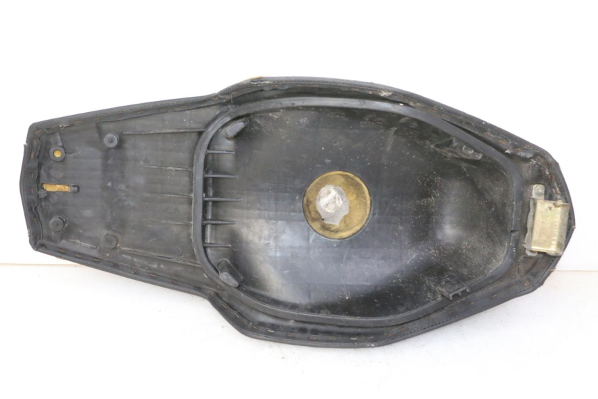 photo de SELLE PEUGEOT SPEEDFIGHT 3 AIR 50 (2009 - 2015)