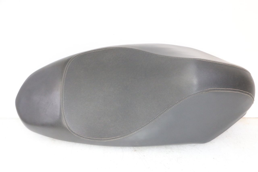 photo de SELLE PEUGEOT STREETZONE I 2T 50 (2018 - 2020)