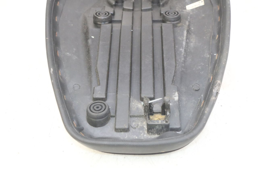 photo de SELLE MBK STUNT NAKED 50 (2004 - 2018)