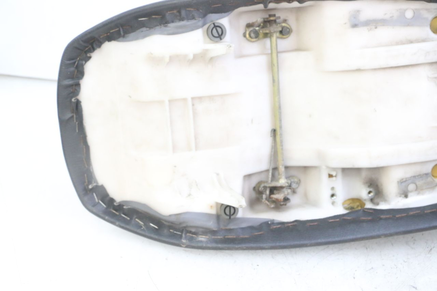 photo de SELLE YAMAHA TDR DELTABOX 125 (1993 - 2003)