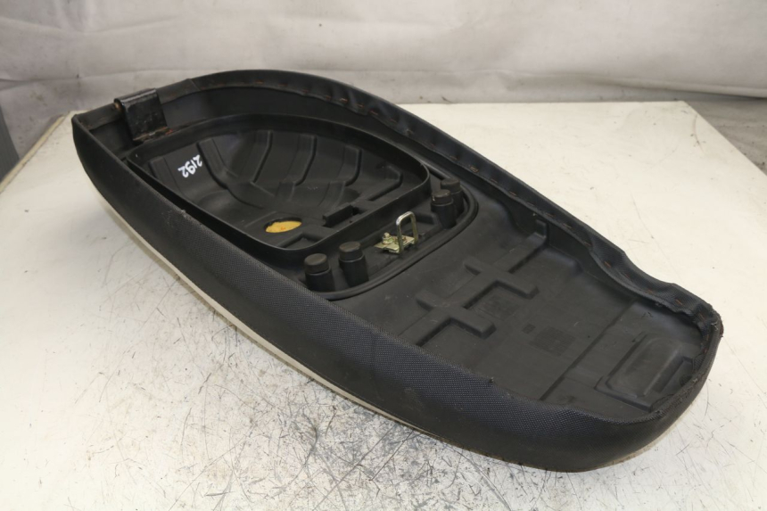 photo de SELLE TNT MOTOR GHOST 50 (2008 - 2010) - Vue d’ensemble