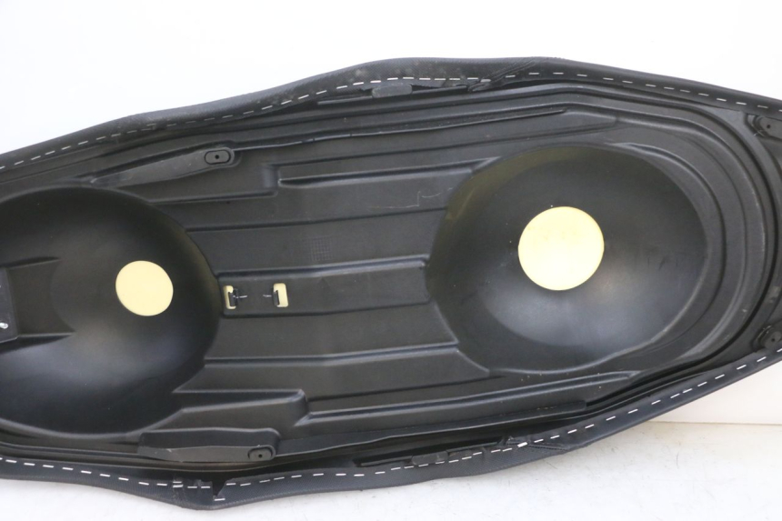 photo de SELLE YAMAHA TRICITY 300 (2020 - 2024) - Vue rapprochée