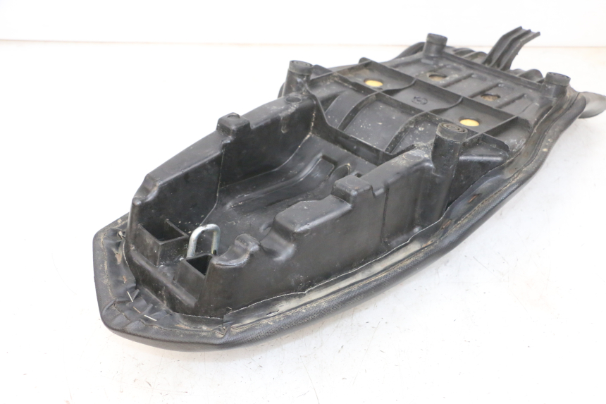 photo de SELLE YAMAHA TZR 50 (2008 - 2016) - Vue produit