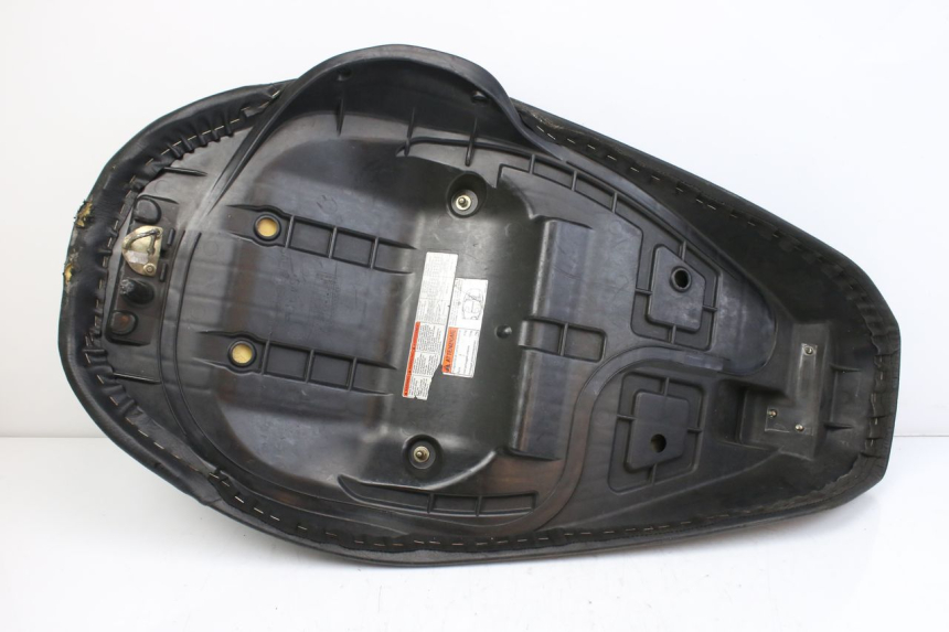 photo de SELLE SUZUKI UH BURGMAN 125 (2002 - 2006)