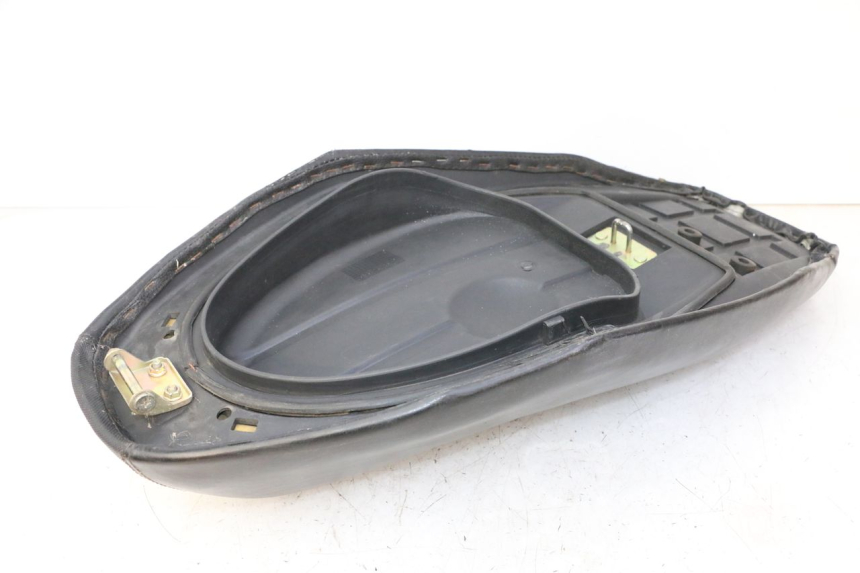 photo de SELLE PEUGEOT V-CLIC VCLIC 50 (2007 - 2013)