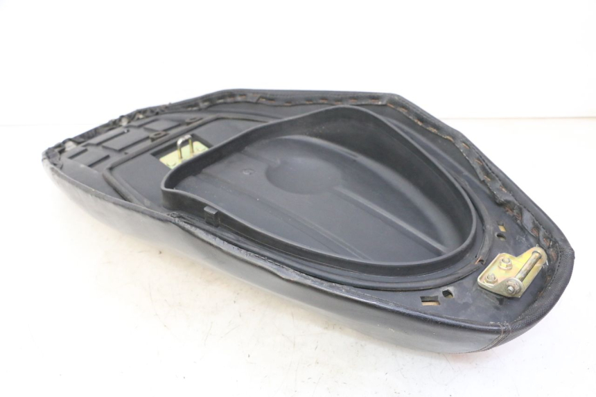 photo de SELLE PEUGEOT V-CLIC VCLIC 50 (2007 - 2013)