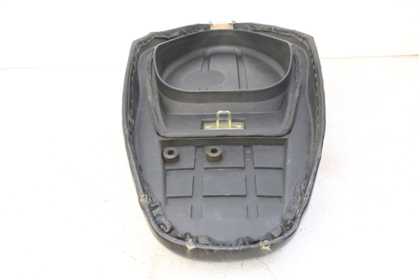 photo de SELLE PEUGEOT V-CLIC VCLIC 50 (2007 - 2013)