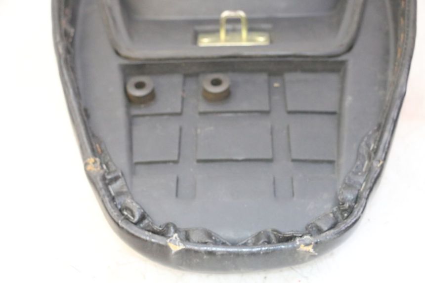 photo de SELLE PEUGEOT V-CLIC VCLIC 50 (2007 - 2013)