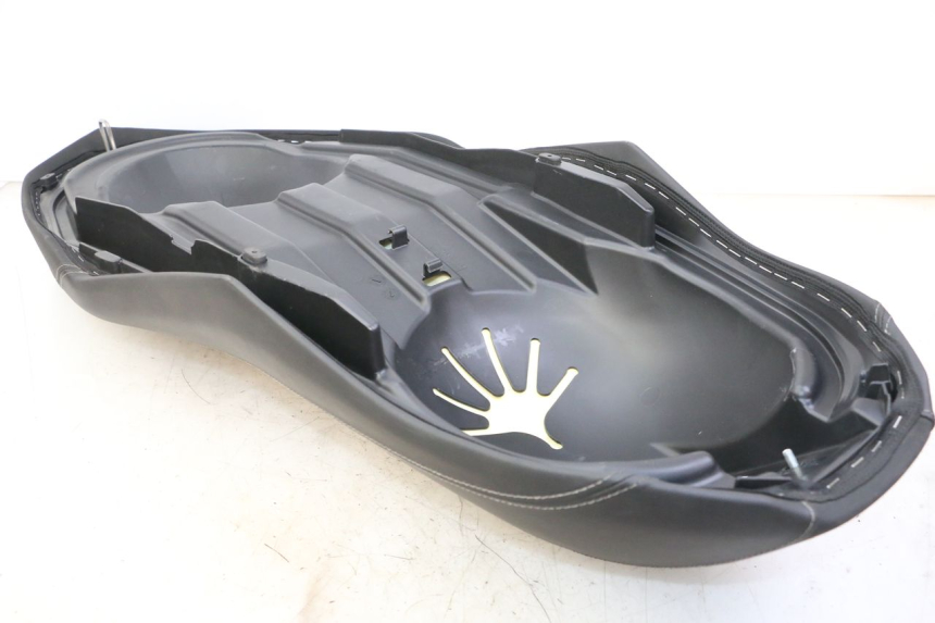 photo de SELLE YAMAHA XMAX X-MAX 125 (2021 - 2025)