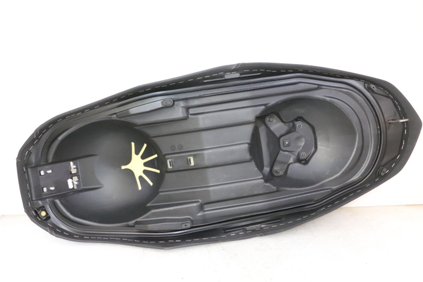 photo de SELLE YAMAHA XMAX X-MAX 125 (2021 - 2025)