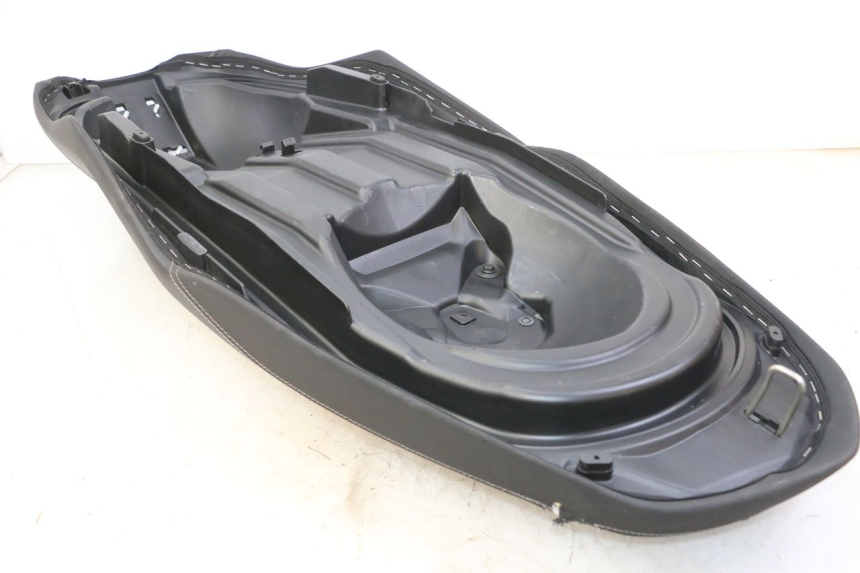 photo de SELLE YAMAHA XMAX X-MAX 125 (2021 - 2025)