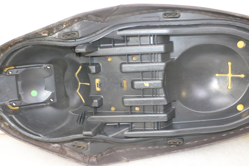 photo de SELLE YAMAHA X-MAX XMAX 250 (2006 - 2009)