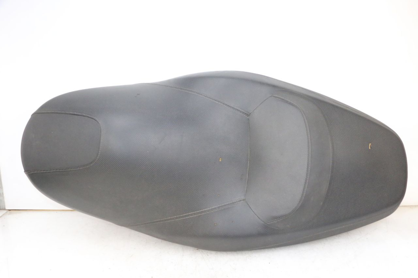 photo de SELLE YAMAHA XMAX X-MAX 125 (2006 - 2009) - Vue principale