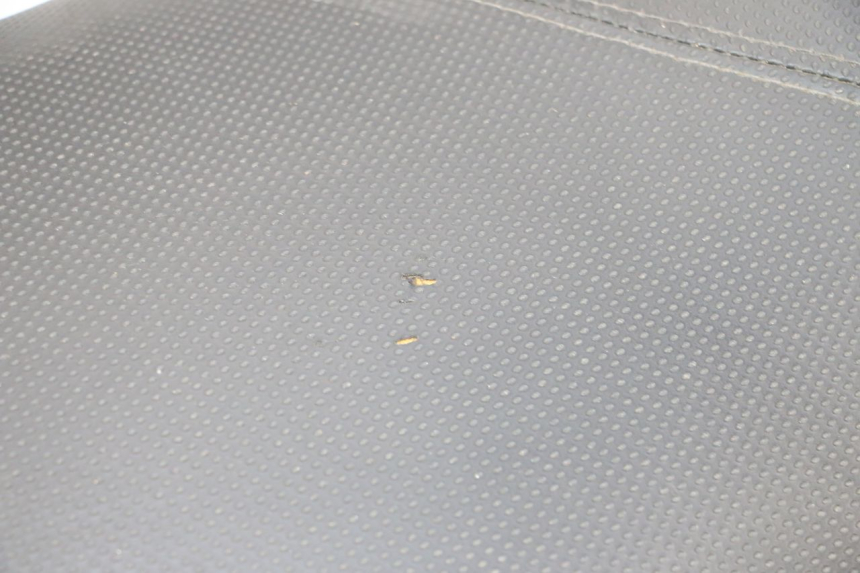 photo de SELLE YAMAHA XMAX X-MAX 125 (2006 - 2009) - Points de fixation