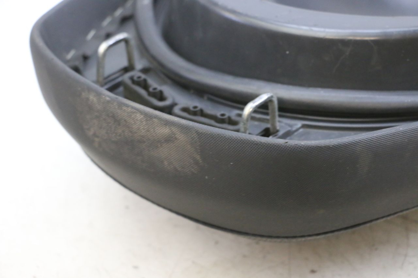 photo de SELLE YAMAHA XMAX X-MAX 125 (2006 - 2009) - Vue d’ensemble