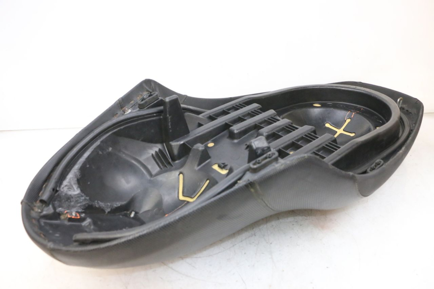 photo de SELLE YAMAHA XMAX X-MAX 125 (2006 - 2009) - Focus structure