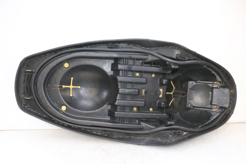 photo de SELLE YAMAHA XMAX X-MAX 125 (2006 - 2009) - Pièce contrôlée