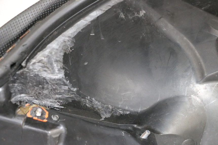 photo de SELLE YAMAHA XMAX X-MAX 125 (2006 - 2009) - Autre angle de vue