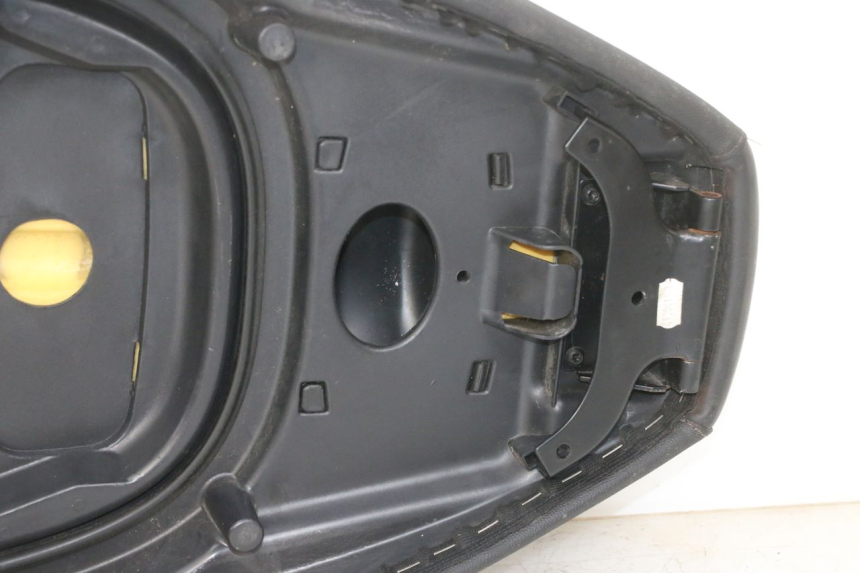 photo de SELLE PIAGGIO XEVO - X EVO 125 (2007 - 2016) - Vue d’ensemble