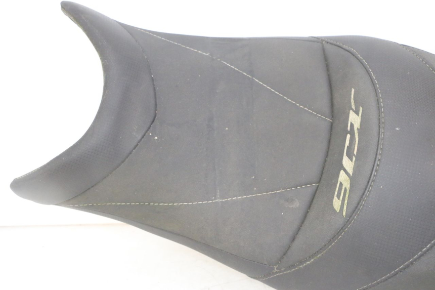photo de SELLE YAMAHA XJ6 ABS 600 (2008 - 2016)