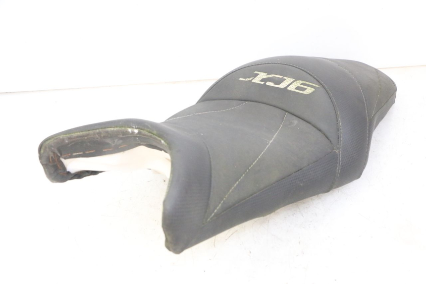 photo de SELLE YAMAHA XJ6 ABS 600 (2008 - 2016)