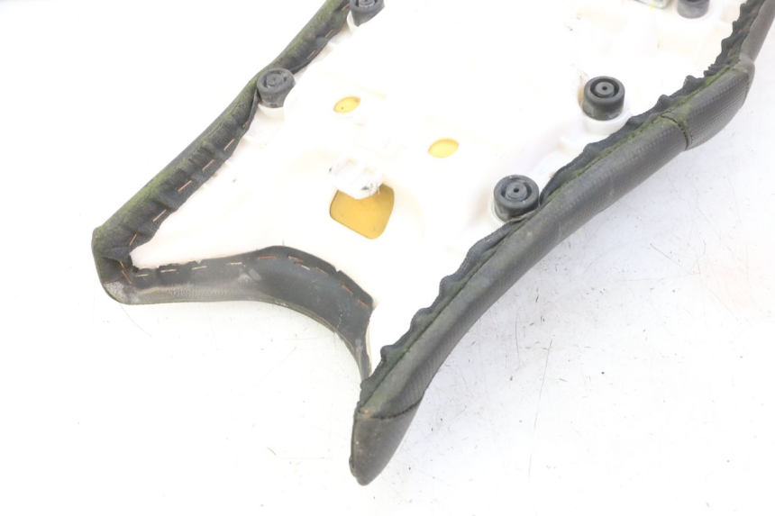 photo de SELLE YAMAHA XJ6 ABS 600 (2008 - 2016)