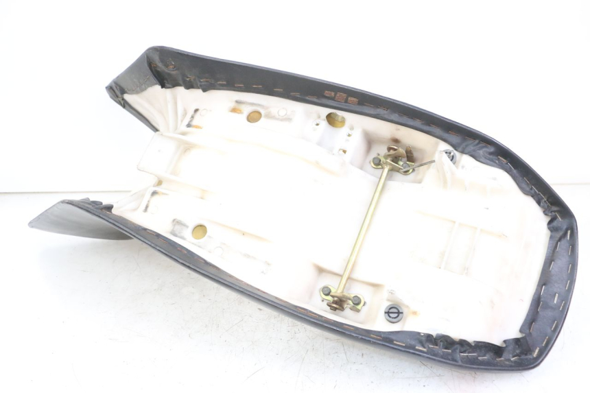 photo de SELLE YAMAHA TDR DELTABOX 125 (1993 - 2003)