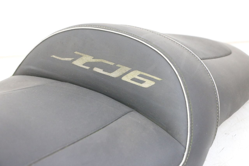 photo de SELLE YAMAHA XJ6 ABS 600 (2008 - 2016)