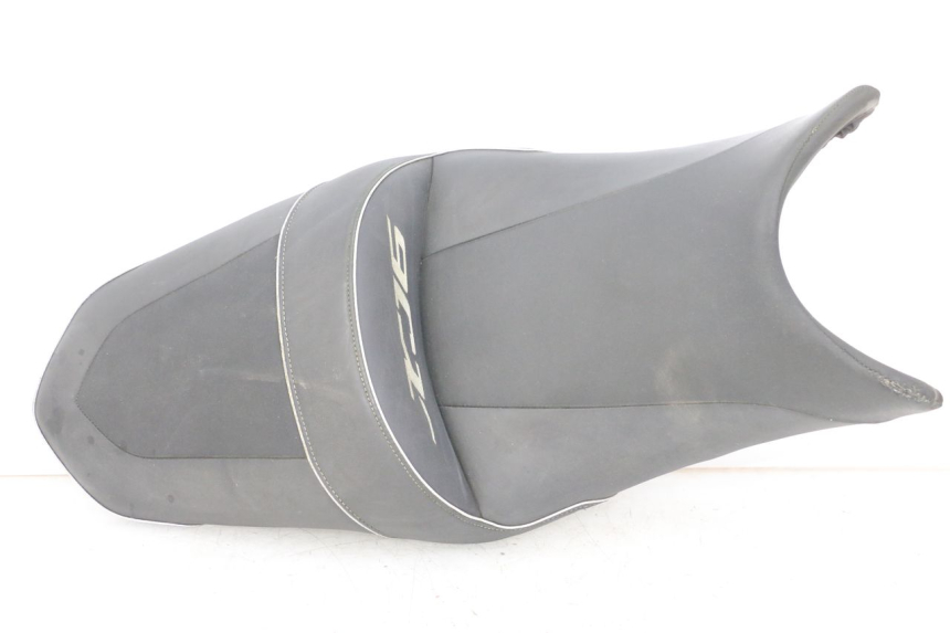 photo de SELLE YAMAHA XJ6 ABS 600 (2008 - 2016)