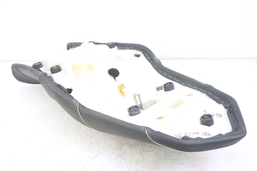 photo de SELLE YAMAHA XJ6 ABS 600 (2008 - 2016)