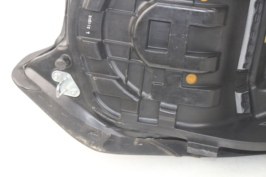 photo de SELLE YAMAHA YP T-MAX TMAX 530 (2017 - 2020)