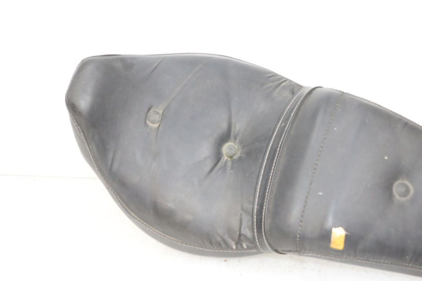 photo de SELLE KYMCO ZING 125 (1997 - 2003) - Détail de la pièce