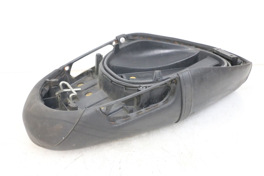 photo de SELLE PIAGGIO ZIP RST 50 (1996 - 1998)