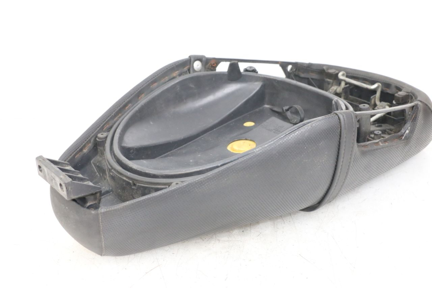 photo de SELLE PIAGGIO ZIP RST 50 (1996 - 1998)