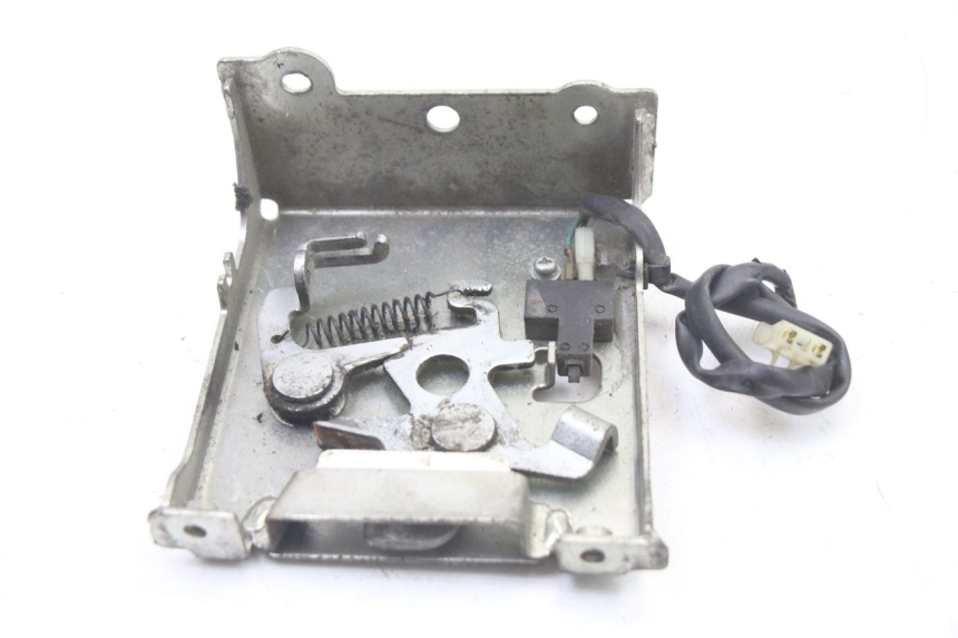 photo de SERRURE SELLE HONDA FES S-WING SWING ABS 125 (2007 - 2015)