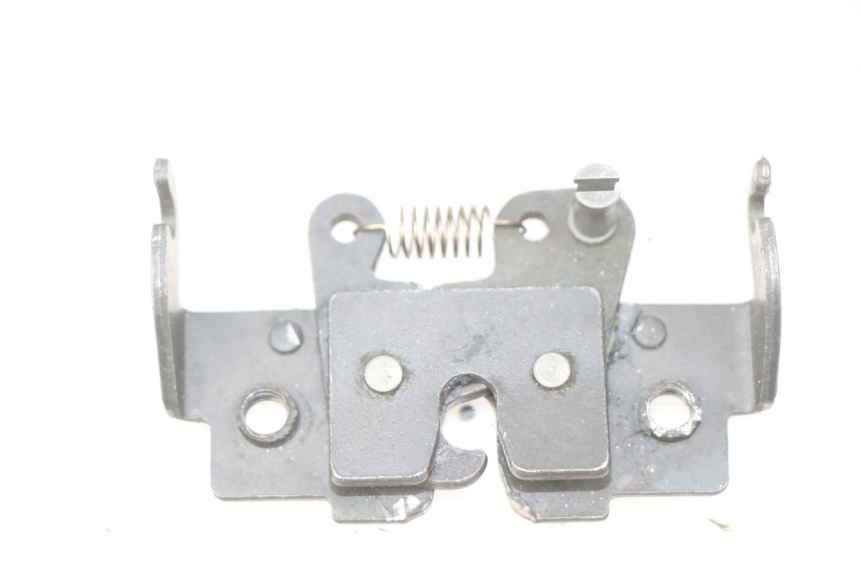 photo de SERRURE SELLE PIAGGIO MP3 LT 300 (2010 - 2016)