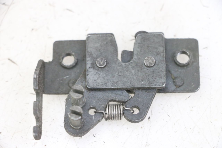 photo de SERRURE SELLE PIAGGIO MP3 LT 300 (2010 - 2016)