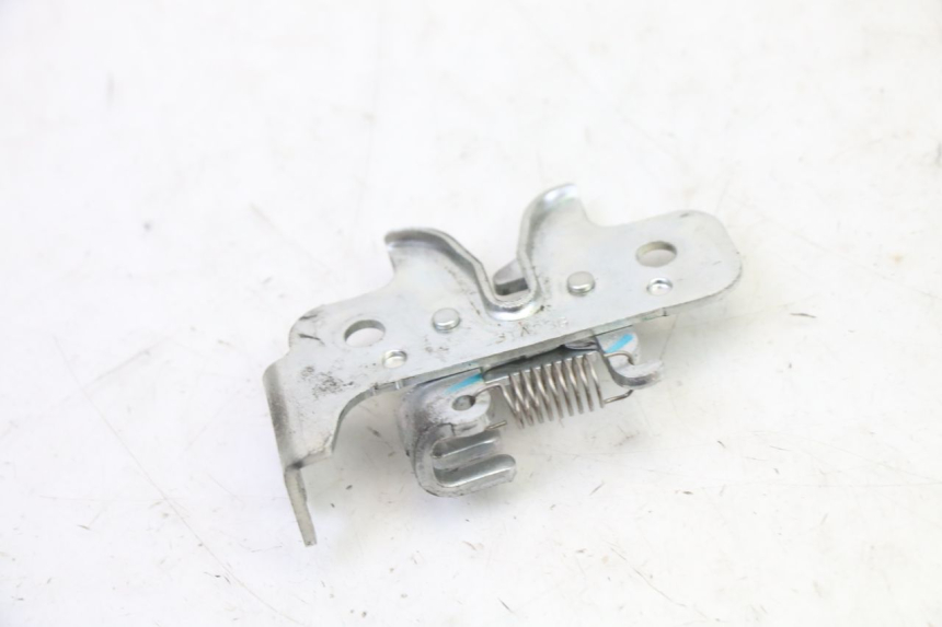 photo de SERRURE SELLE YAMAHA XMAX X-MAX 125 (2021 - 2025)