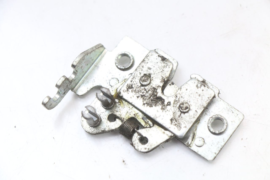 photo de SERRURE SELLE PIAGGIO XEVO - X EVO 125 (2007 - 2016)