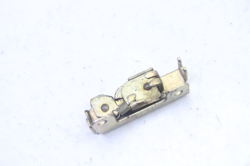 photo de SERRURE DE SELLE KYMCO AGILITY NAKED RENOUVO 2T 50 (2011 - 2018)