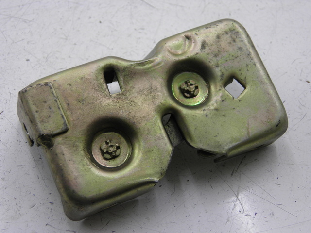 photo de SERRURE DE SELLE BENZHOU YY50QT31 VINTAGE 50 (2009 - 2012) - Vue principale