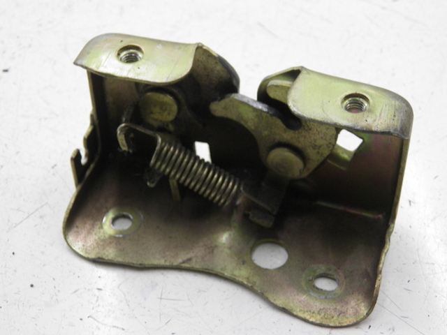 photo de SERRURE DE SELLE BENZHOU YY50QT31 VINTAGE 50 (2009 - 2012) - Zoom état d’usage