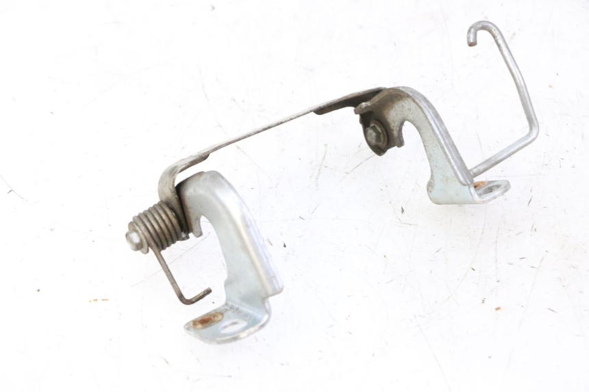 photo de SERRURE DE SELLE HONDA CBR RR FIREBLADE 900 (1992 - 1994)