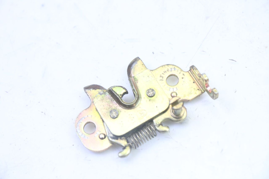 photo de SERRURE DE SELLE PEUGEOT CITYSTAR 50 (2013 - 2017)