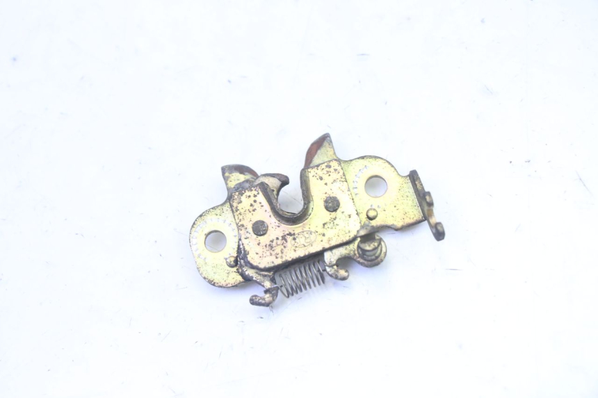 photo de SERRURE DE SELLE PEUGEOT CITYSTAR 50 (2013 - 2017)